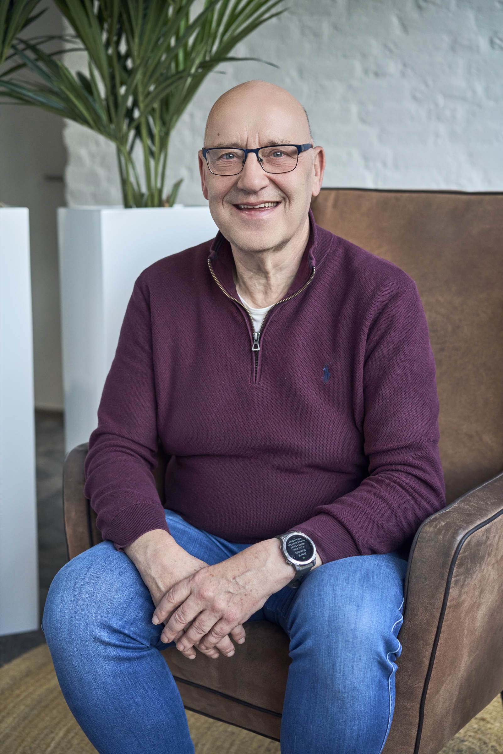 Wim Tilburgs — zittend 2